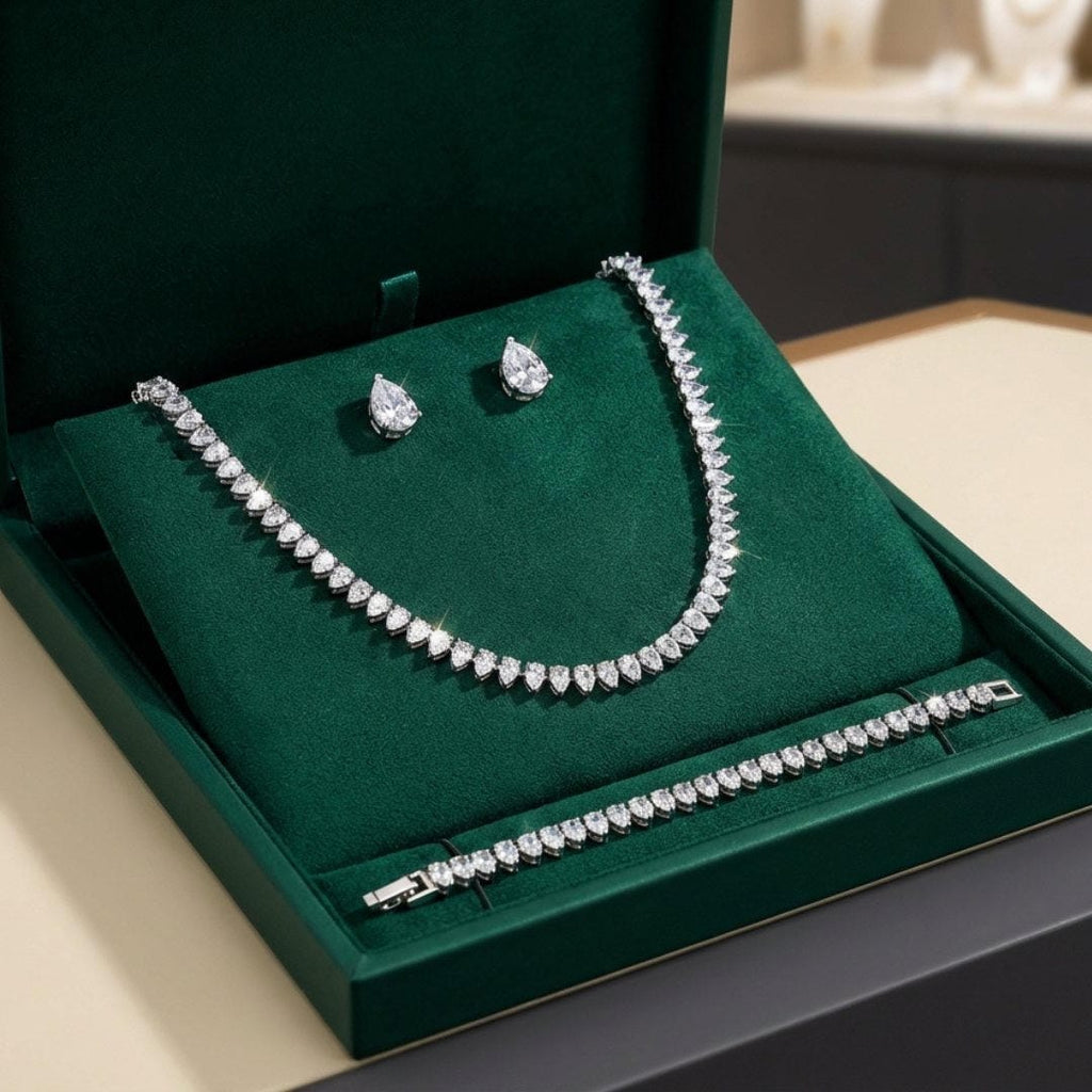 Clear Round Cubic Zirconia Bridal Set
